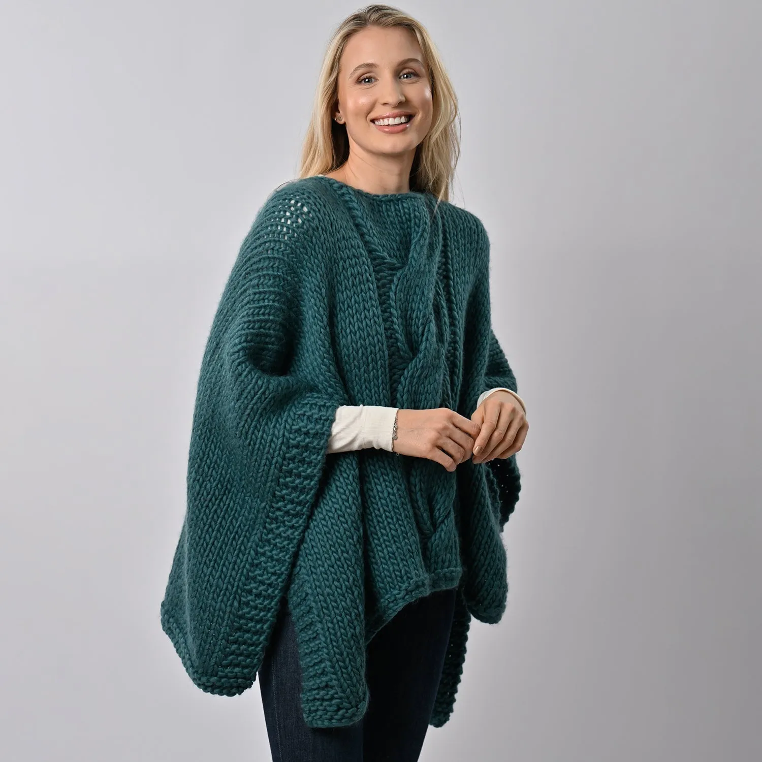 Anna Lou Poncho Knitting Kit