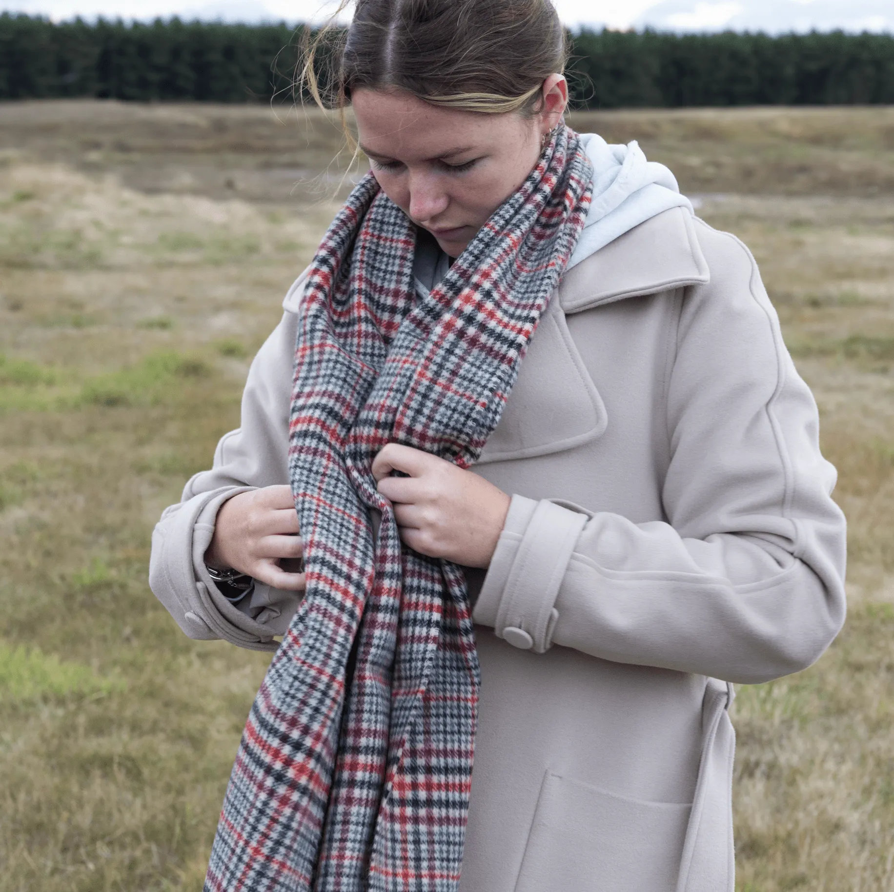 Darwin Boleside Oversized Lambswool Scarf | Wool Scarf