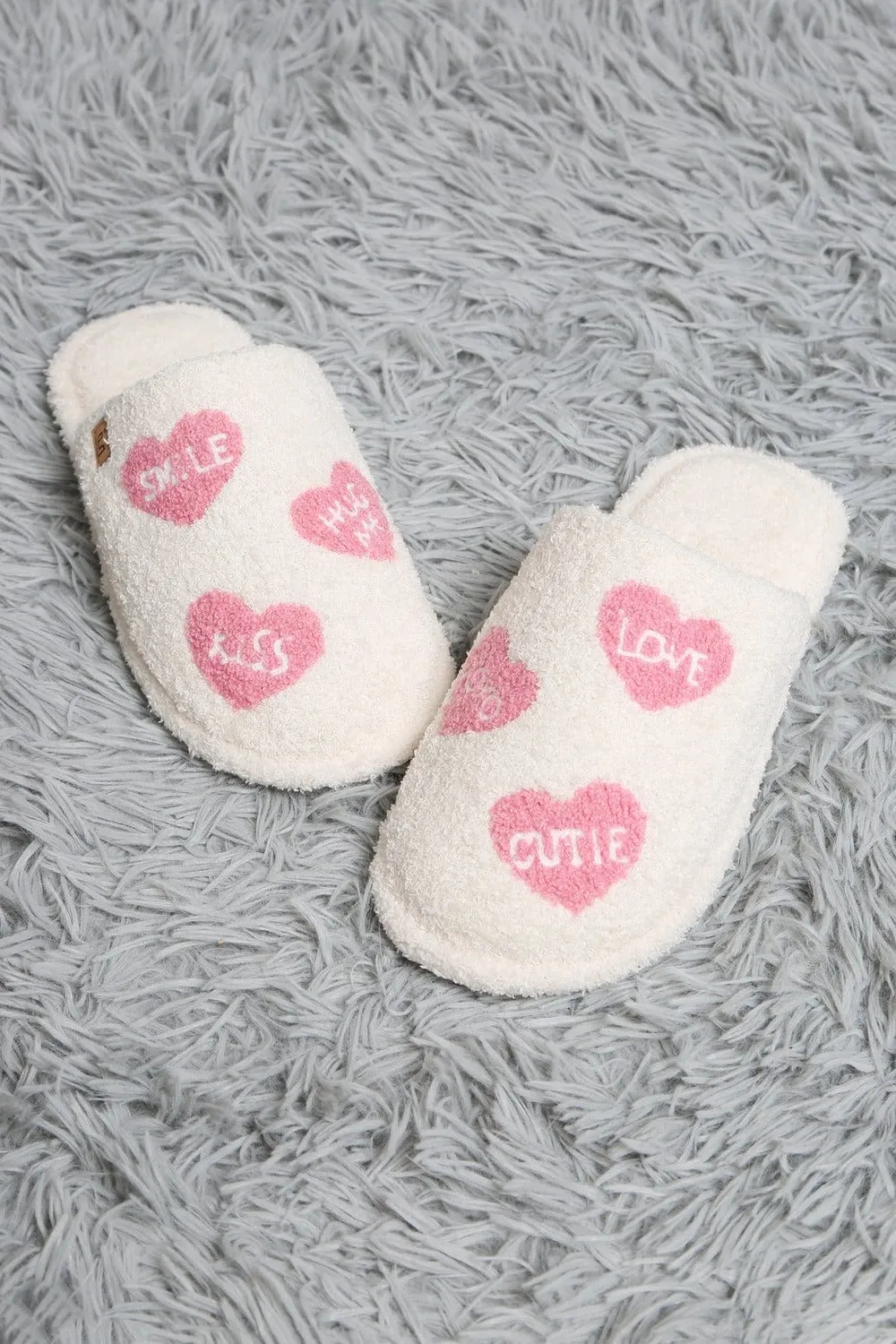 JCL6113 Super Lux Love Heart Slippers