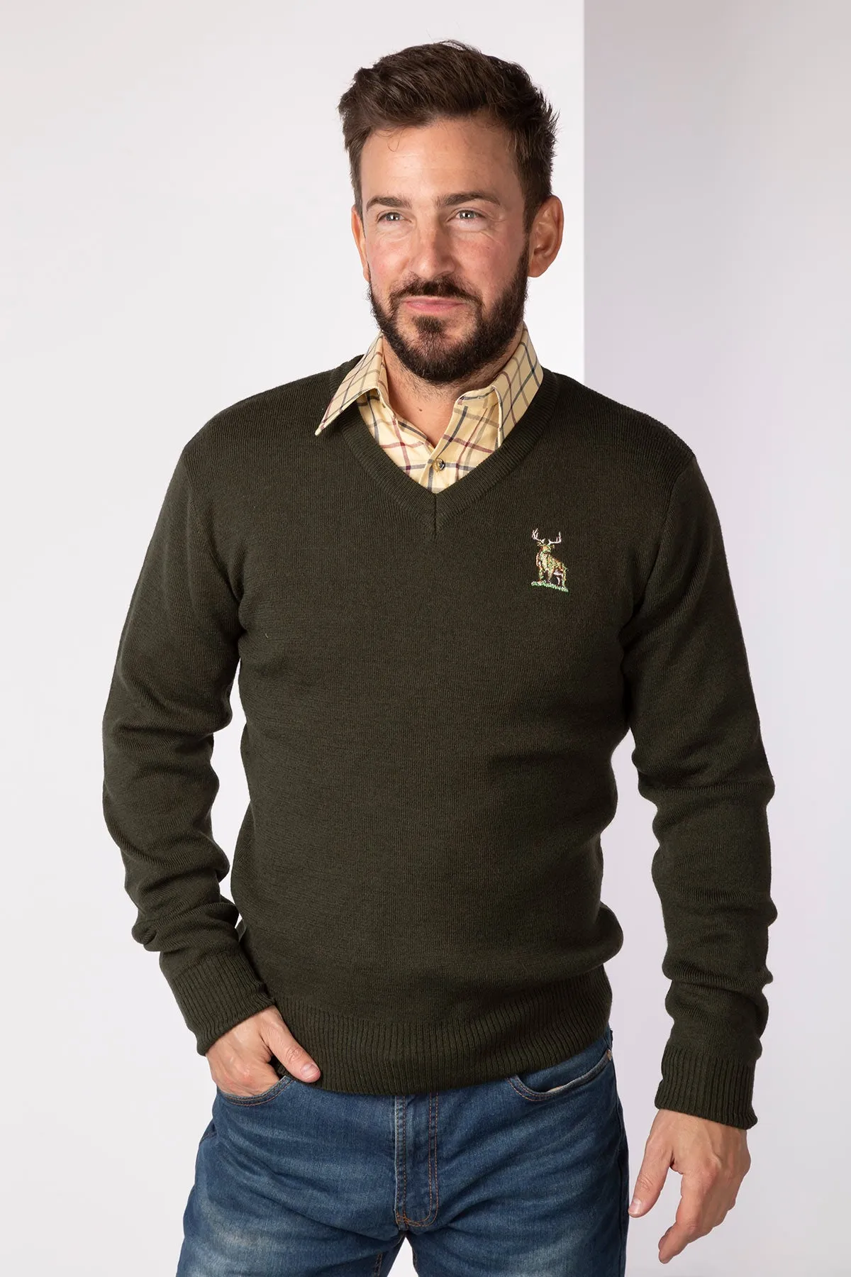 Men's Fine V Neck Shooting Jumper