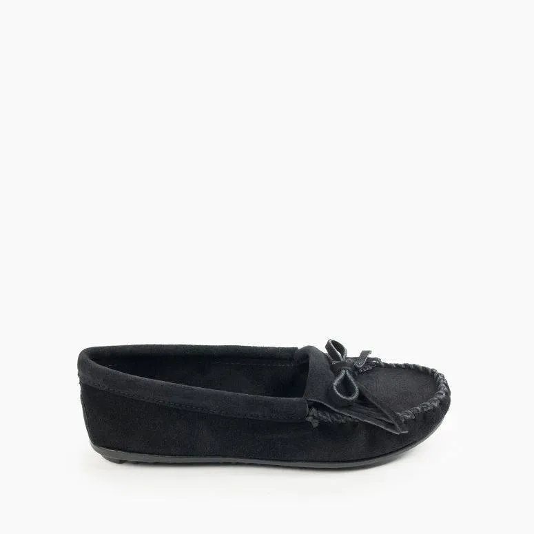 Minnetonka Women's 400 Kilty Hardsole Black Suede