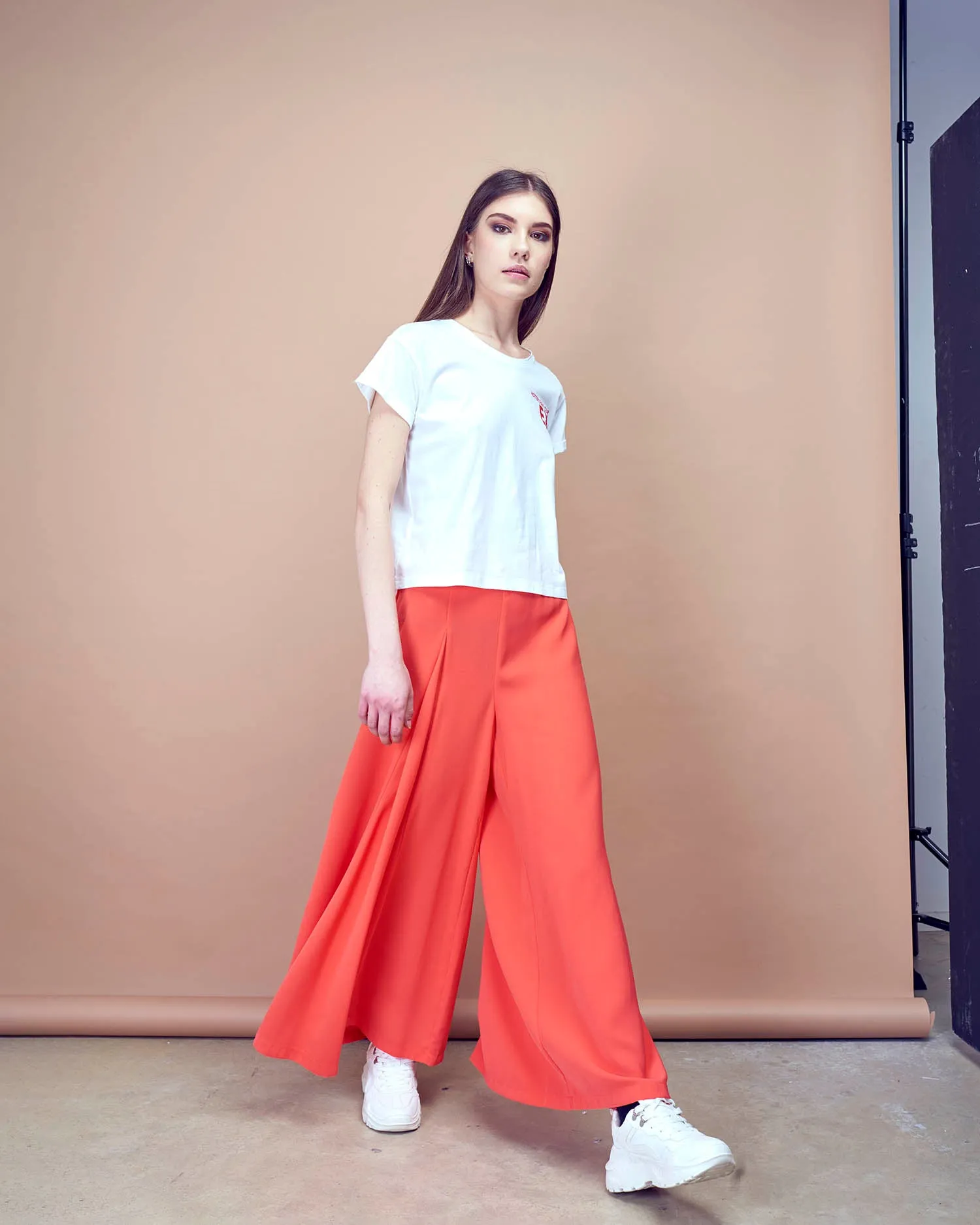 Monochrome culotte trousers