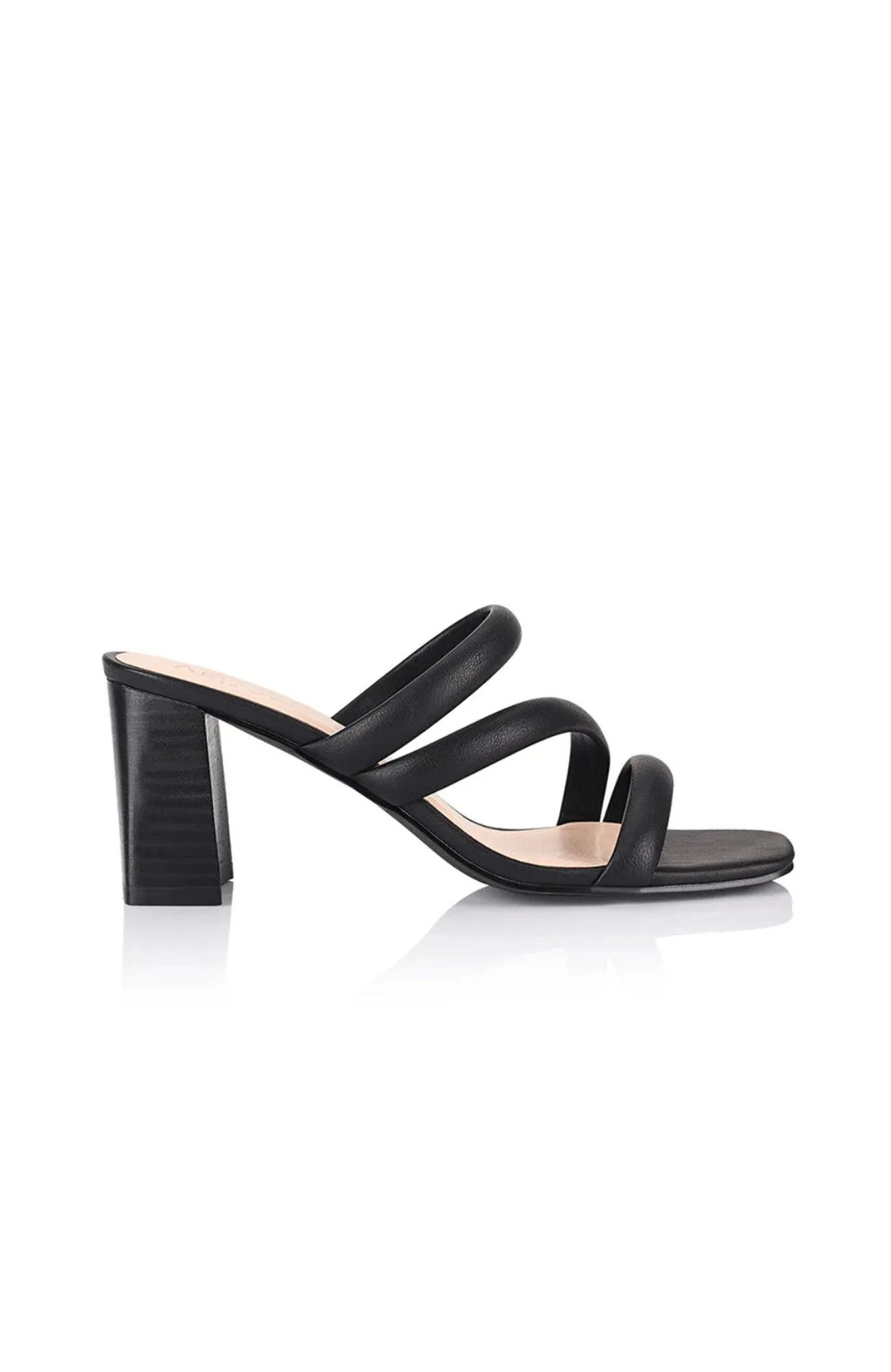 Naenae Block Heel Sandal Black