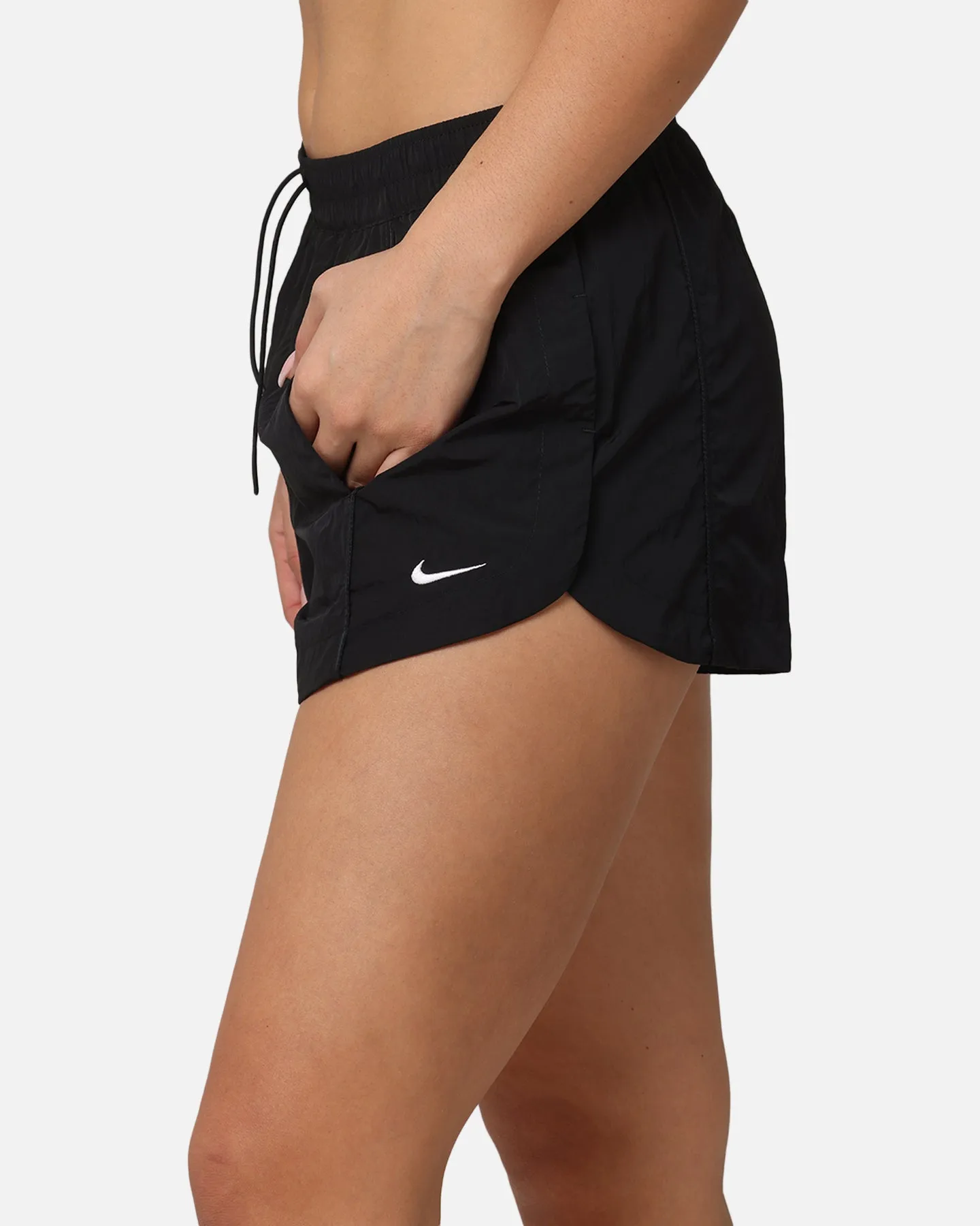 Nike Women's Sportswear Windrunner Mid-Rise 2" Woven Shorts Black/White