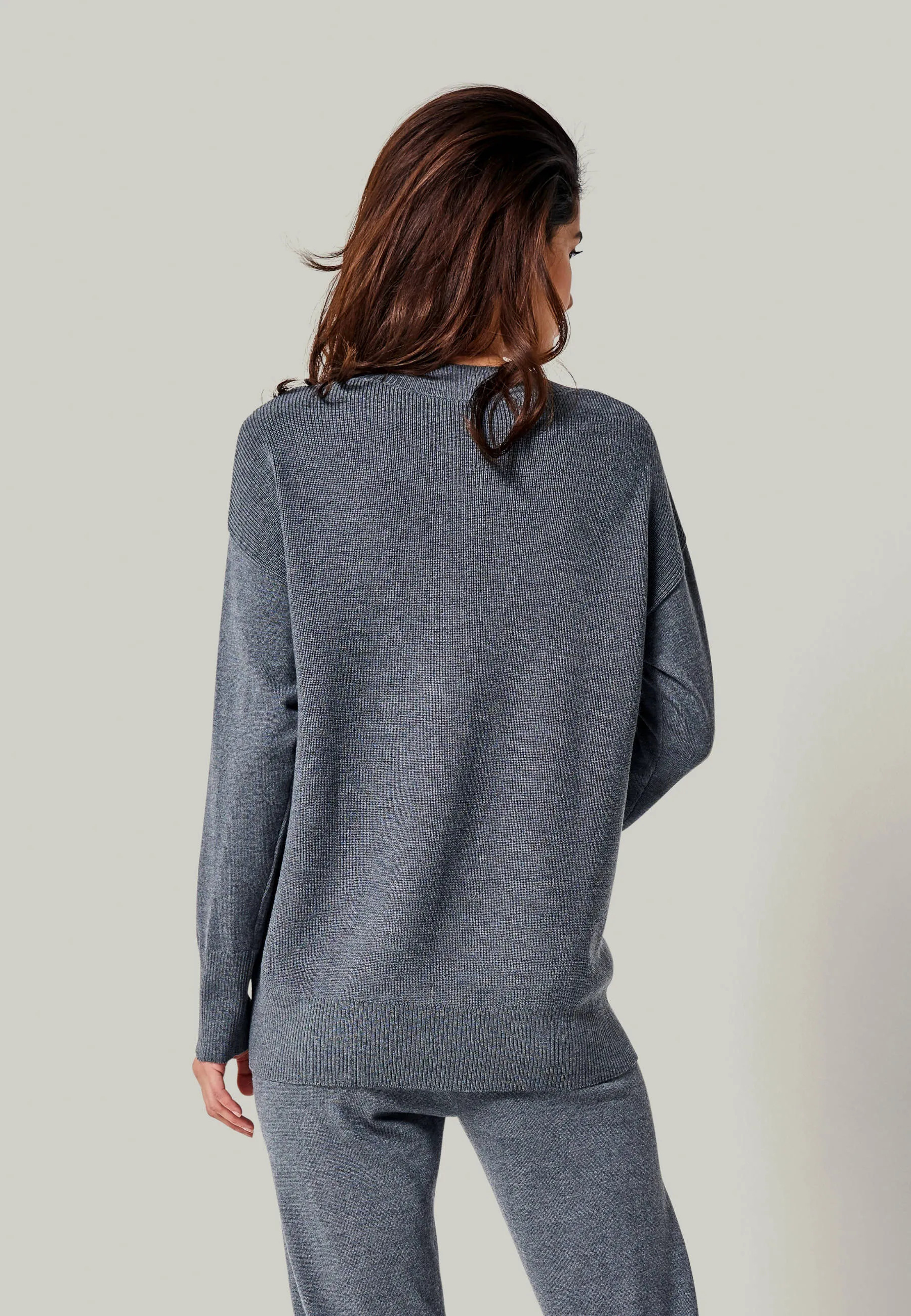 PULLOVER BELLA - Feinstrick Rundhals Pullover