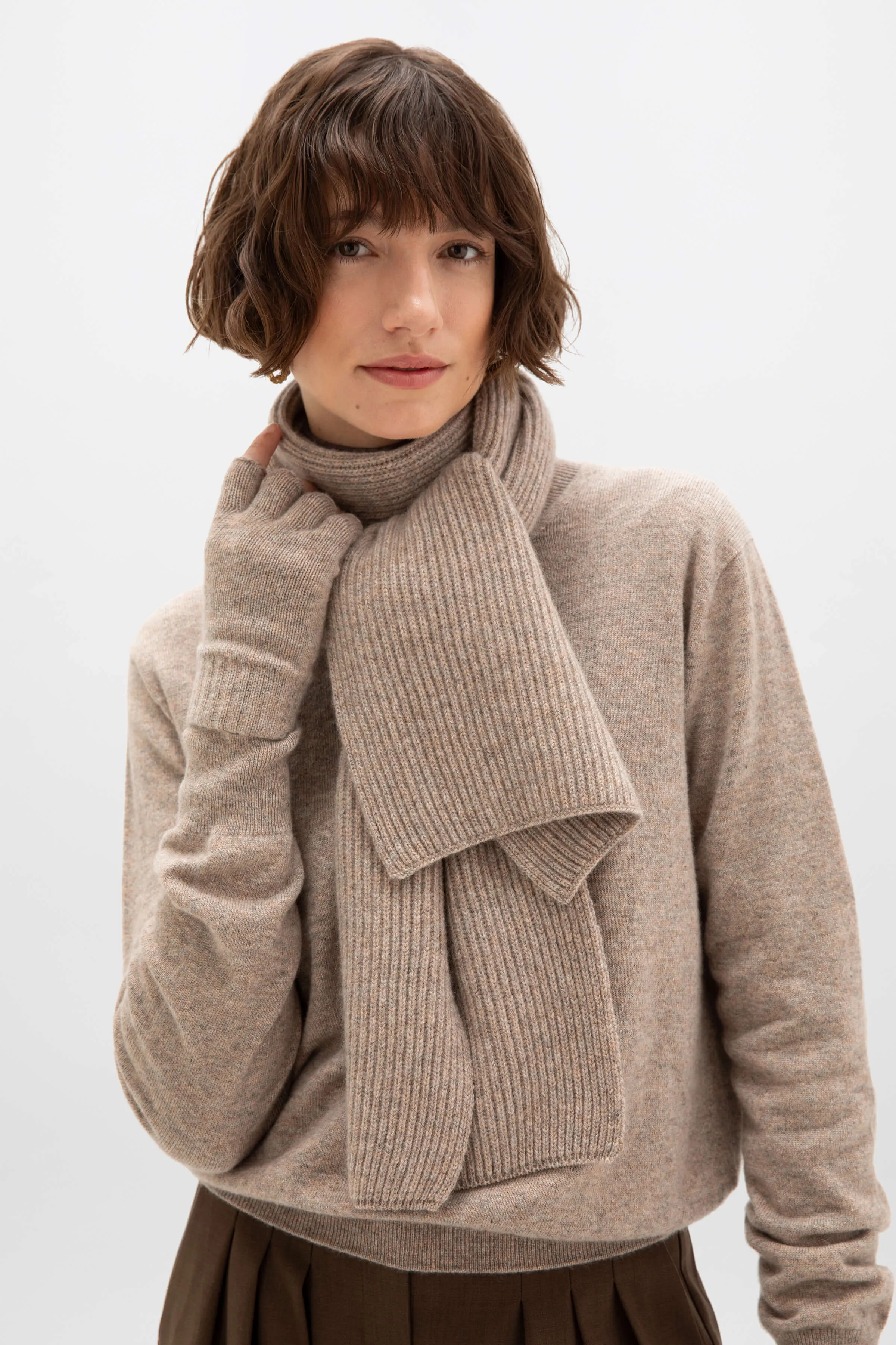 Ribbed Cashmere Scarf