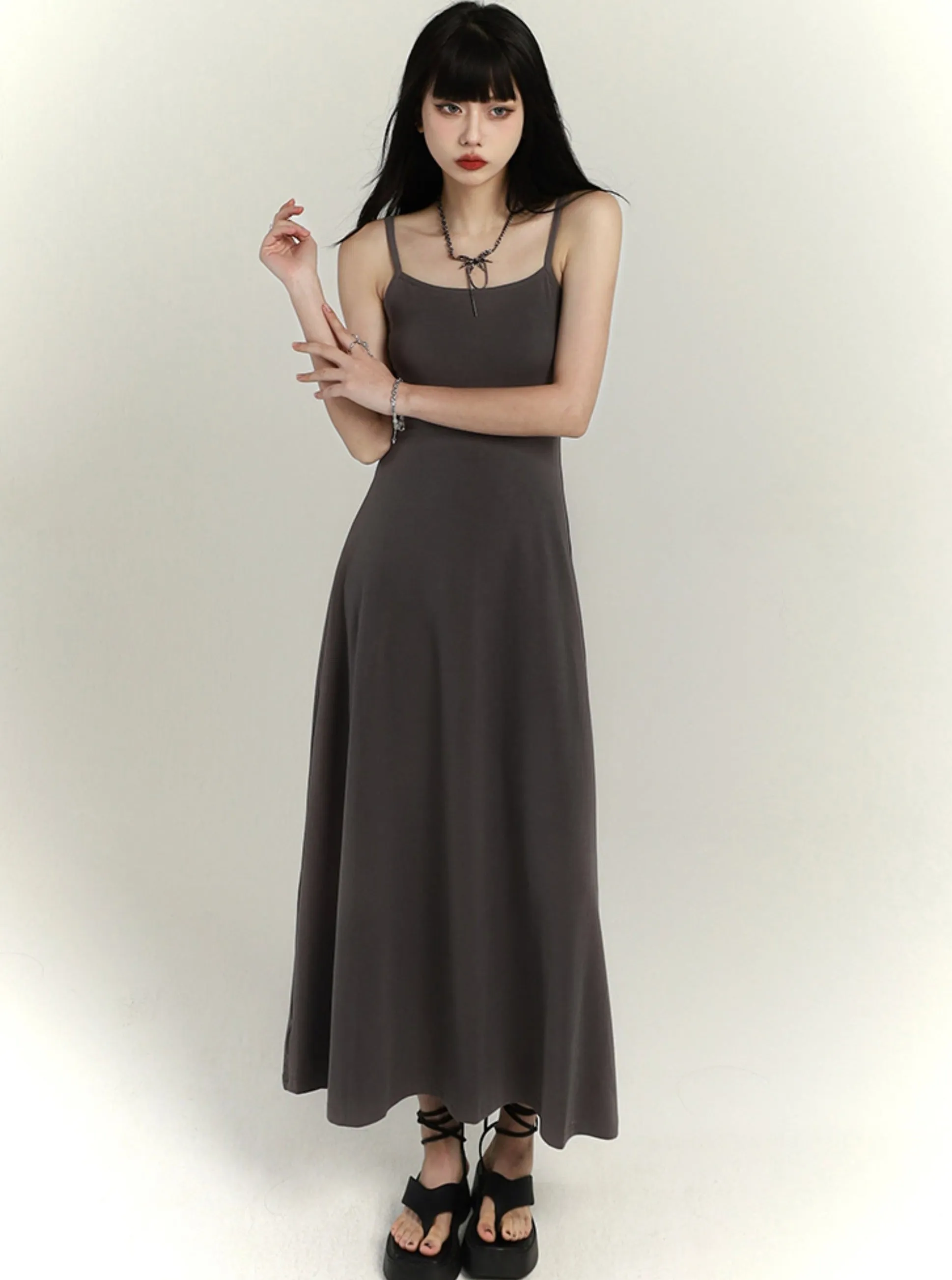 Slim Waist Hip-Covering Slip Dress