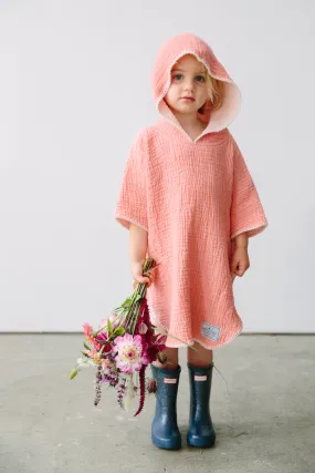 Tofino Towel Kids Pebble Poncho | 6-8 Years | Coral, Sage   Charcoal