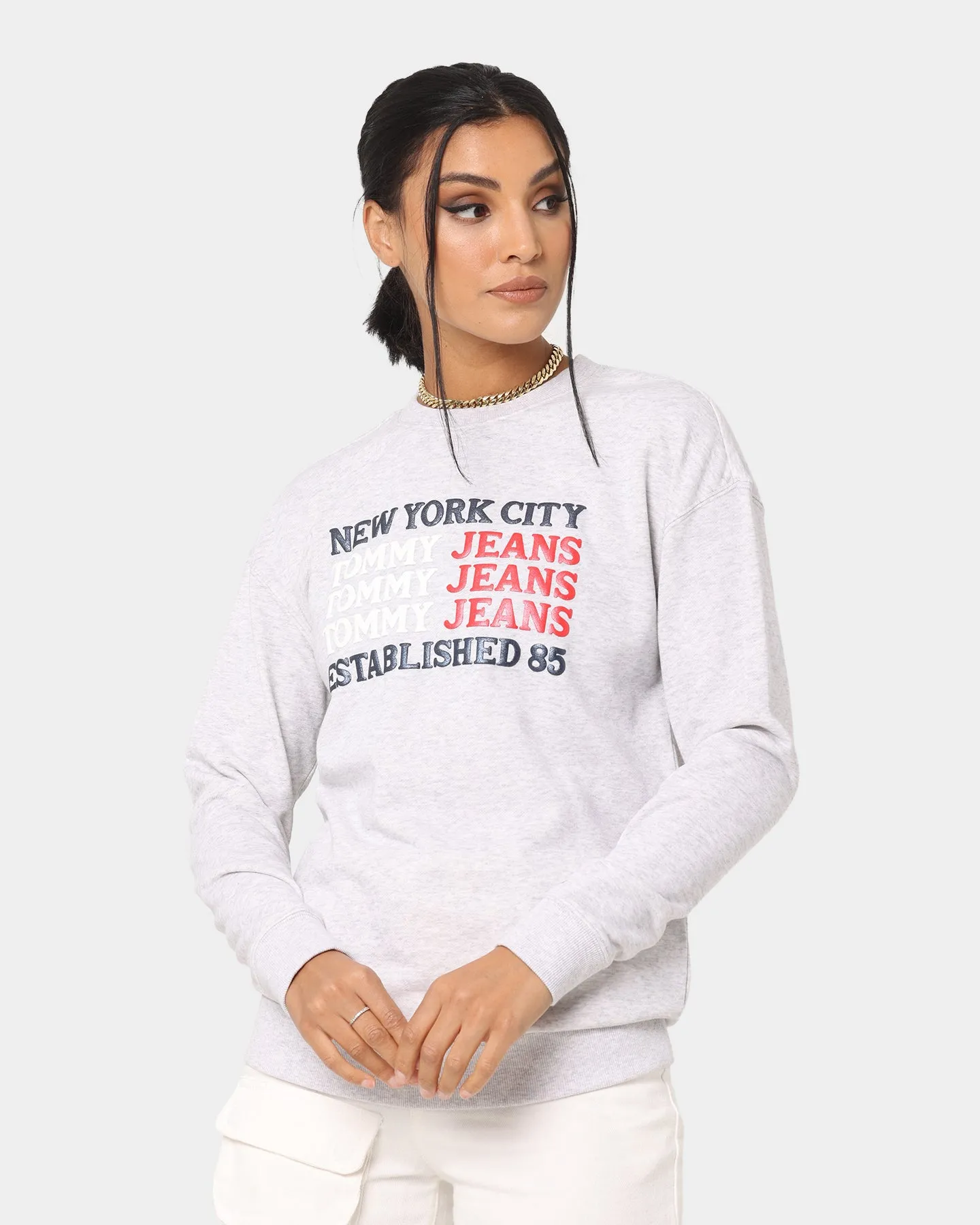 Tommy Jeans Women's Oversized Flag Repeat Crewneck Silver Grey Heather