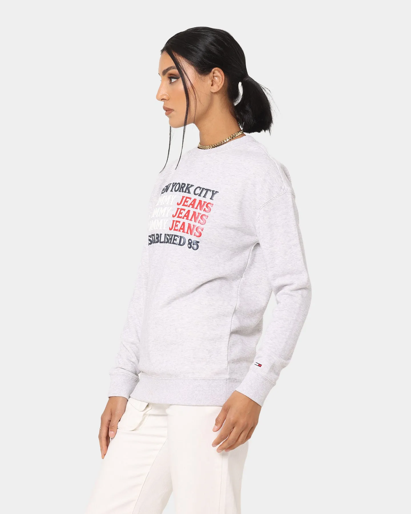 Tommy Jeans Women's Oversized Flag Repeat Crewneck Silver Grey Heather