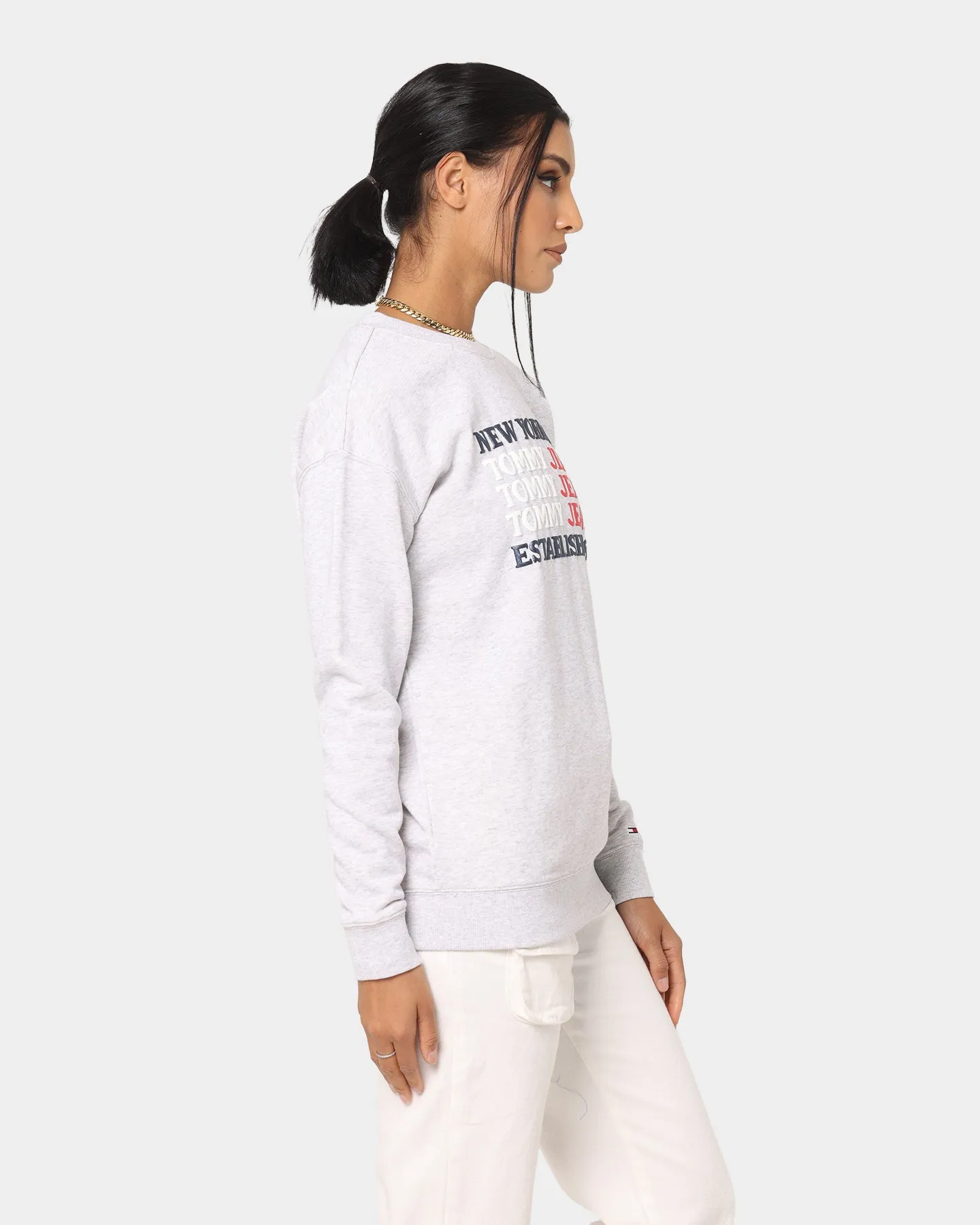 Tommy Jeans Women's Oversized Flag Repeat Crewneck Silver Grey Heather