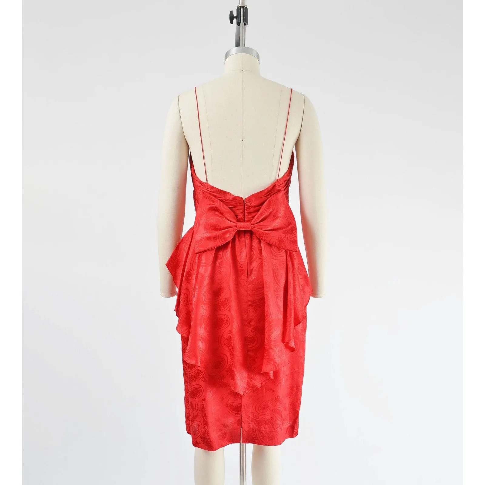 Vintage 80s Red Silk Satin Sweetheart Neckline Peplum Waist Cocktail Dress Bow size S M