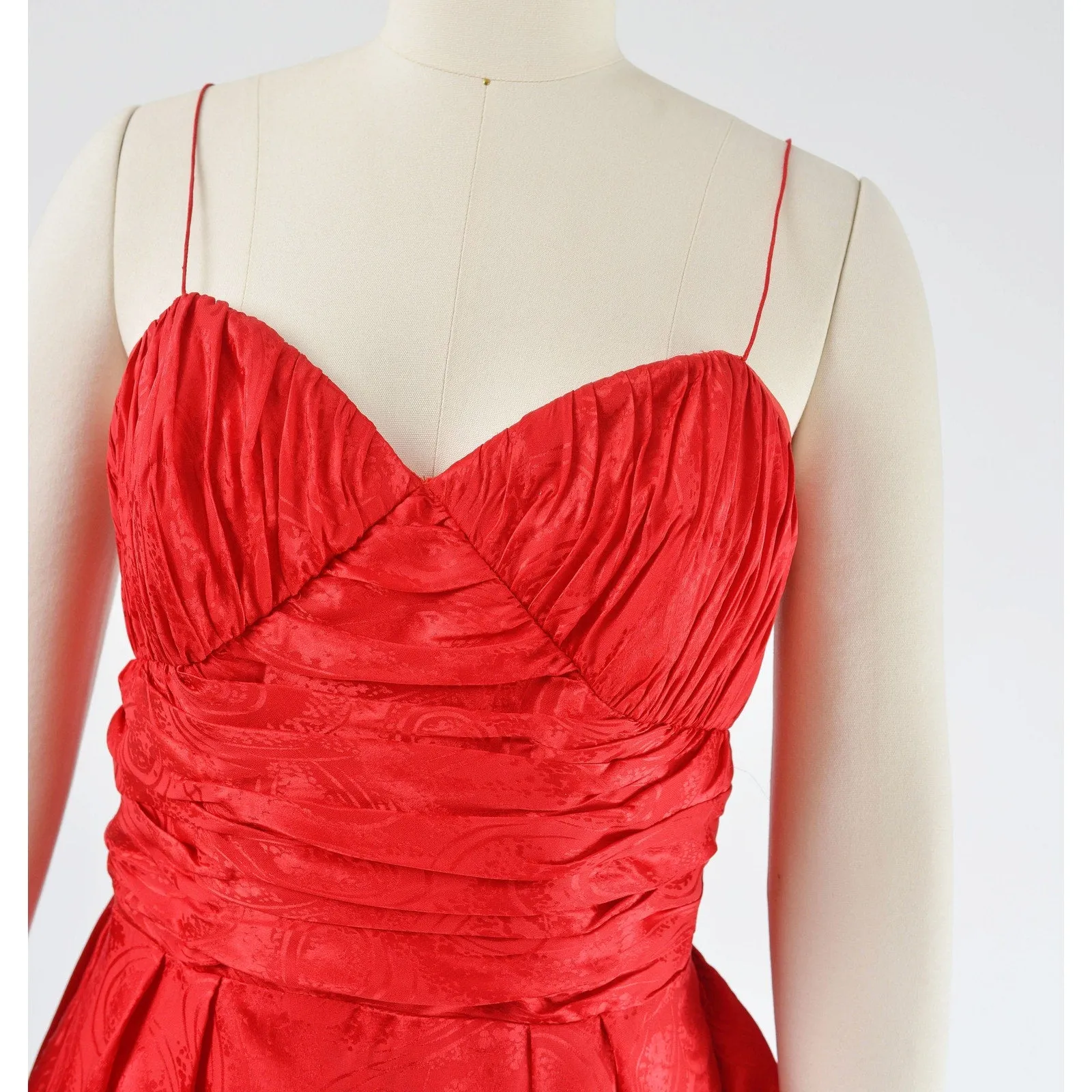 Vintage 80s Red Silk Satin Sweetheart Neckline Peplum Waist Cocktail Dress Bow size S M